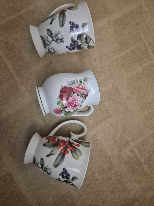 Порцеланови чаши