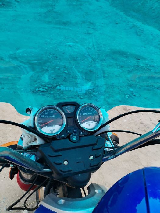 Motorol sotiladi. To‘liq ma'lumot tel. orqali