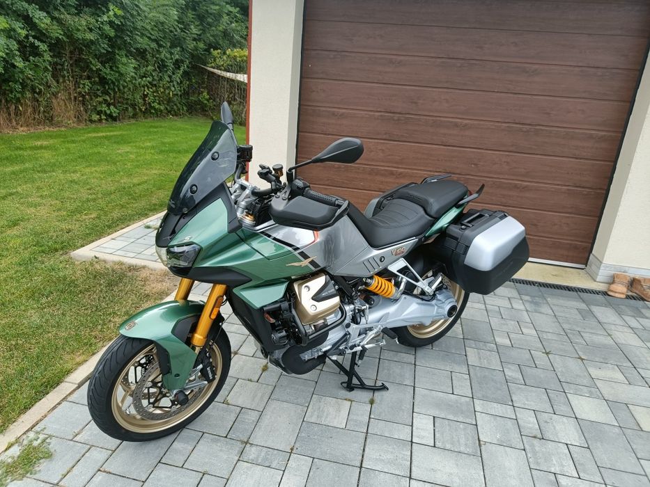 Moto Guzzi V100 Mandello S
