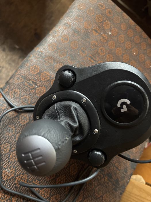 Скоростен лост logitech  чисто нов