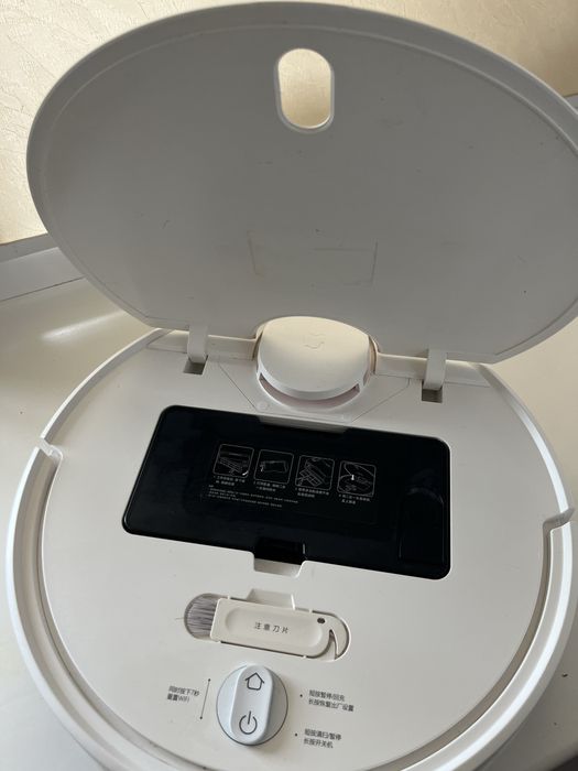 Робот-пылесос Xiaomi Mijia 3c