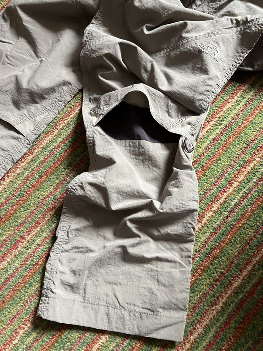 Pantaloni drumetie outdoor munte The North Face