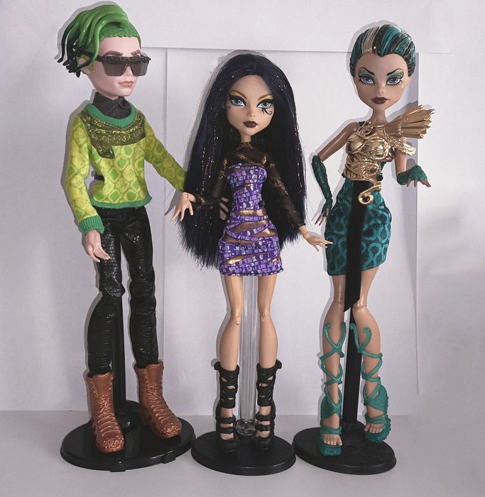 Продаю кукол монстер хай/ monster high