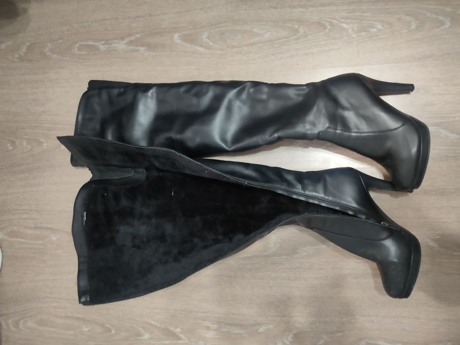 Женские сапоги длинные