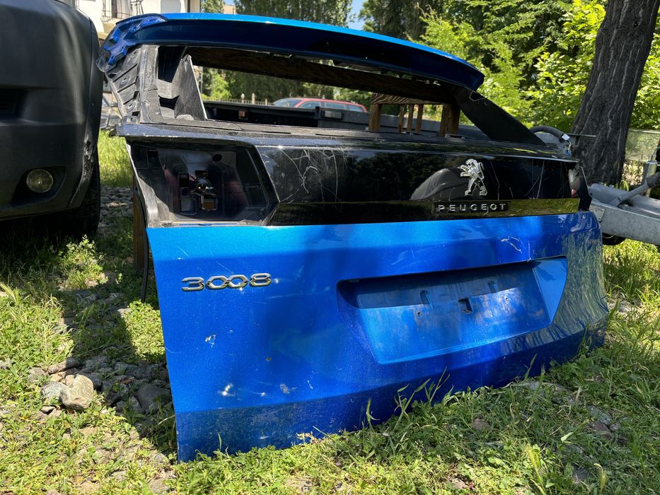 Багажник Задна врата  Пежо 3008/Peugeot 3008