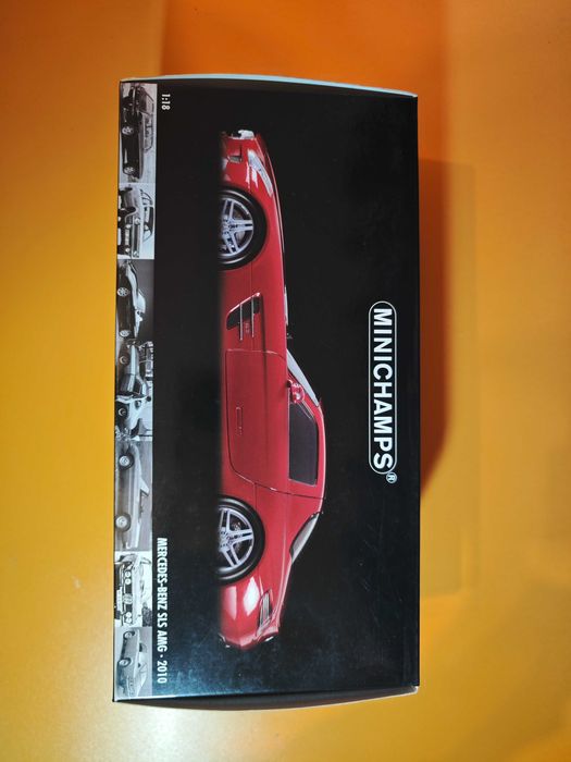 Mercedes-Benz SLS AMG ,цвят Le Mans Red 1/18 Minichamps