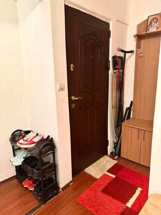 Garsonieră de vânzare