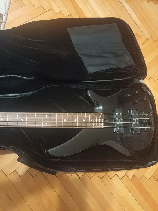 Chitară electrica YAMAHA RBX374