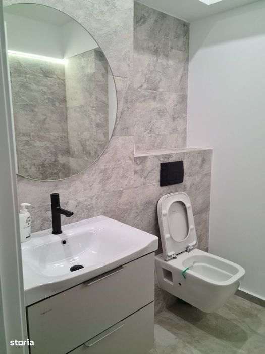Apartament 3 camere, metrou Berceni