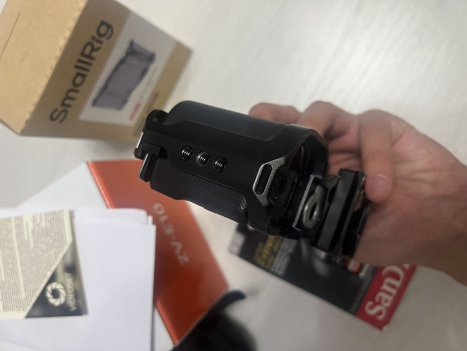 продам Sony zve10 Срочно