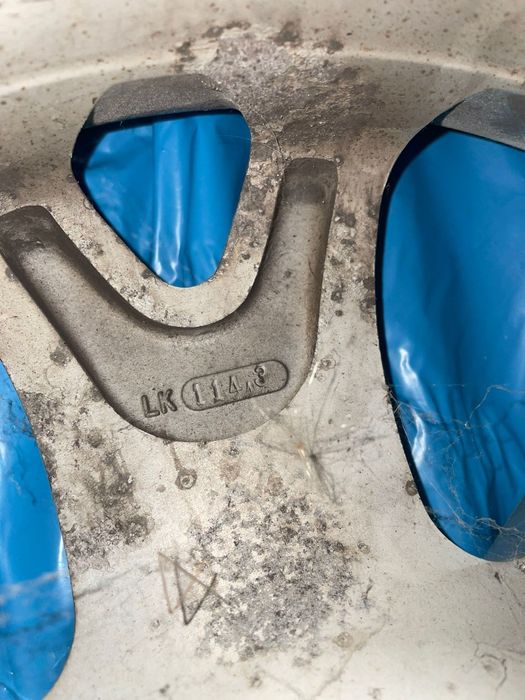 Jante cu anvelope iarna