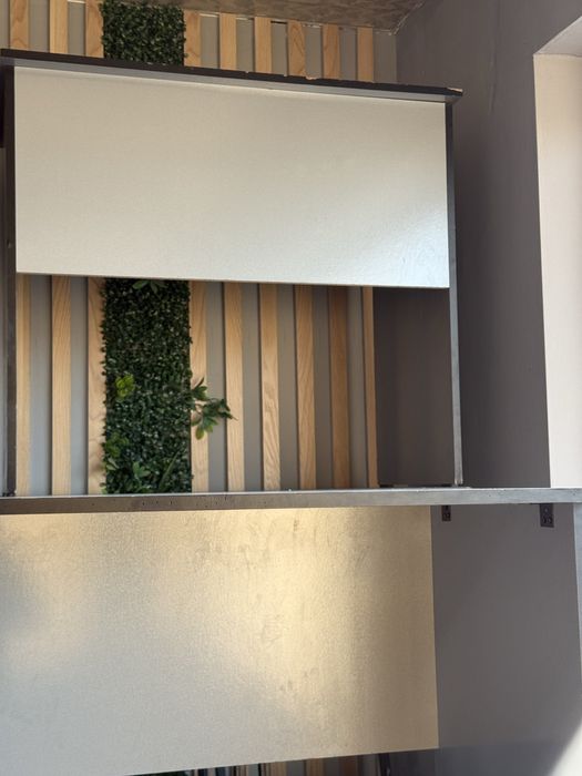 Parta va stul sotiladi