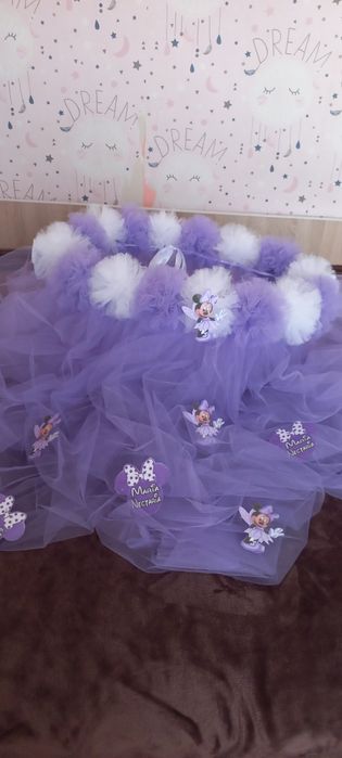 Aranjamente cristelnita personalizate