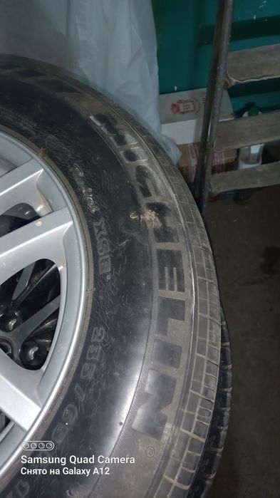 Продам запаску на БМВ х5 Е53