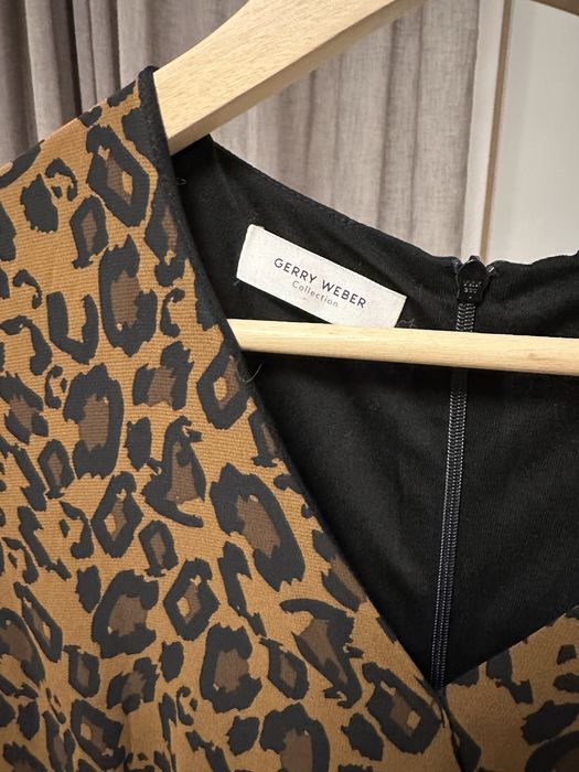 Женские  Платья повседневные