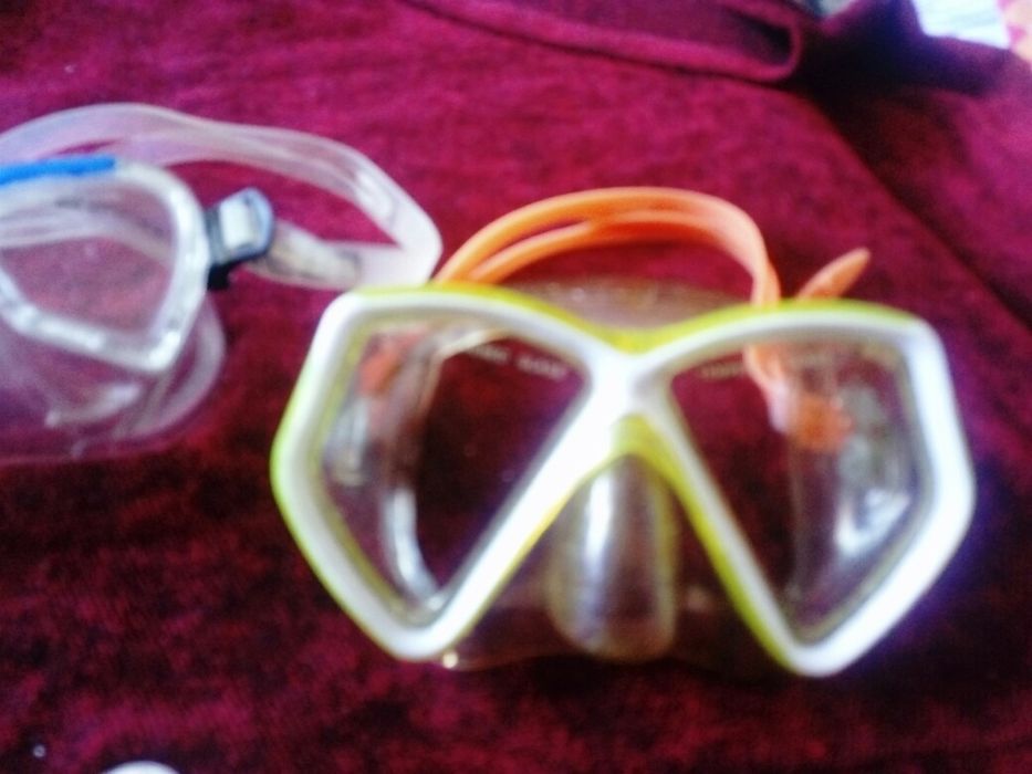 Оригинални детски маски за гмуркане. Маркови