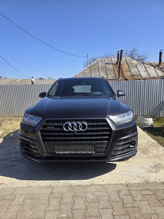 Vând Audi Q7 Quattro S-line/7 locuri