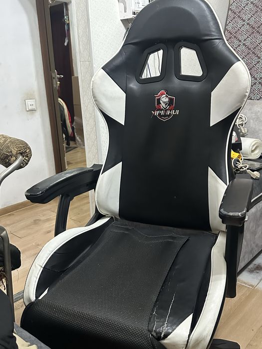 Компьютерное игровое кресло