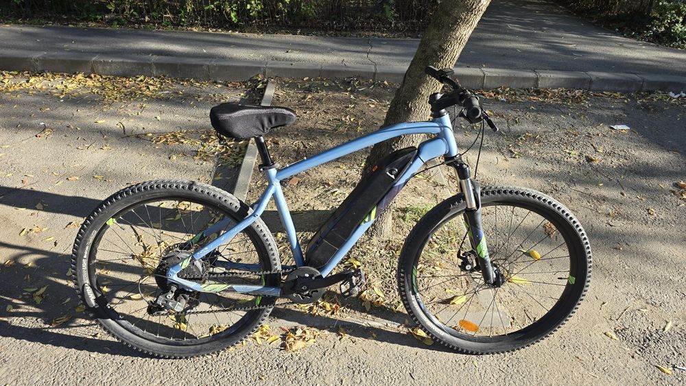 Bicicleta electrica B twin st100