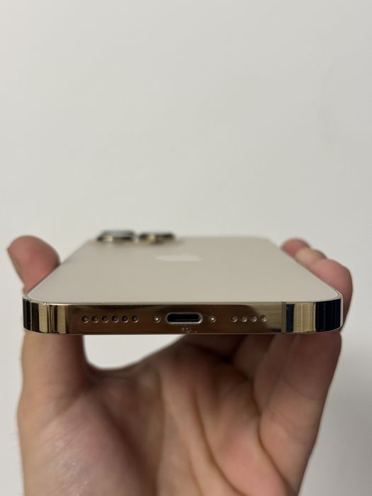 Apple iPhone 13 Pro Max, 256GB, 5G, Gold Edition Neverlocked 91%Batter