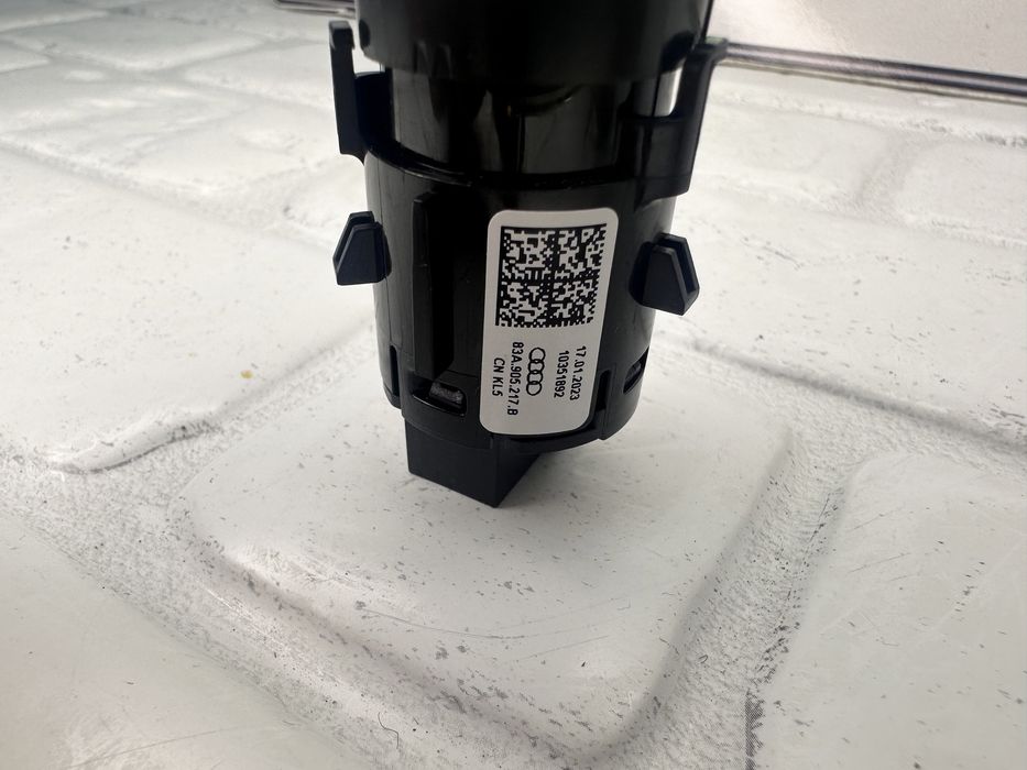 Start Stop Бутон AUDI Q4 E-TRON 83A905217B