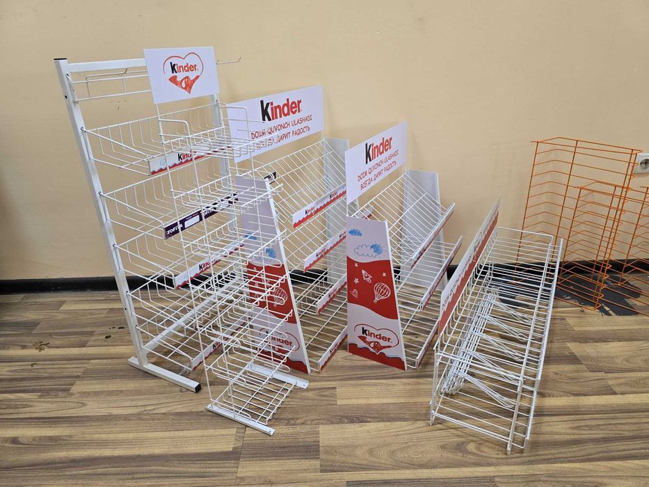 Торговая стойка с корзинами, стеллаж