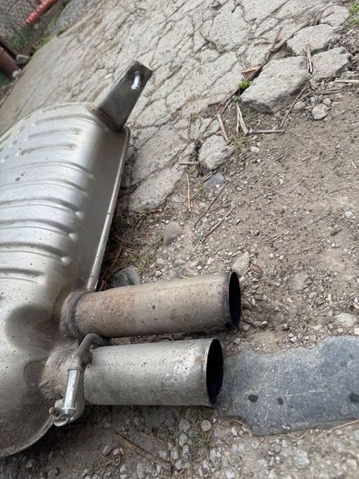 Крайно гърне от bmw e90 325d