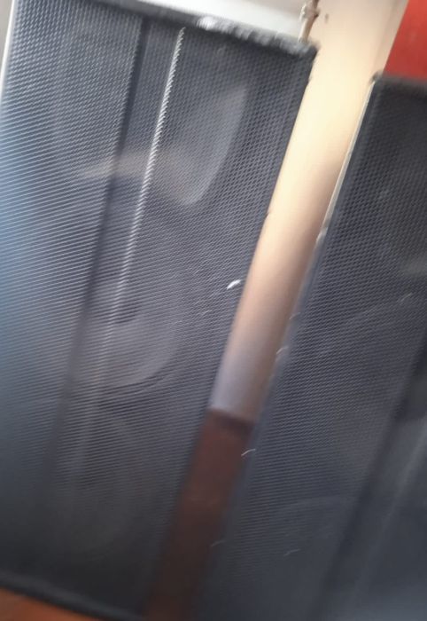 Муз апаратура сатылады.