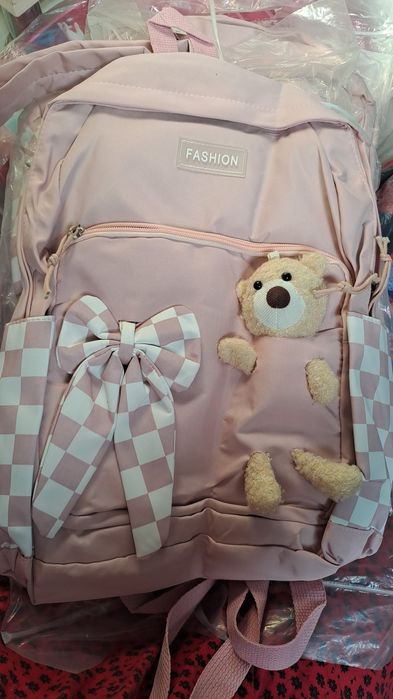 Школьные рюкзаки