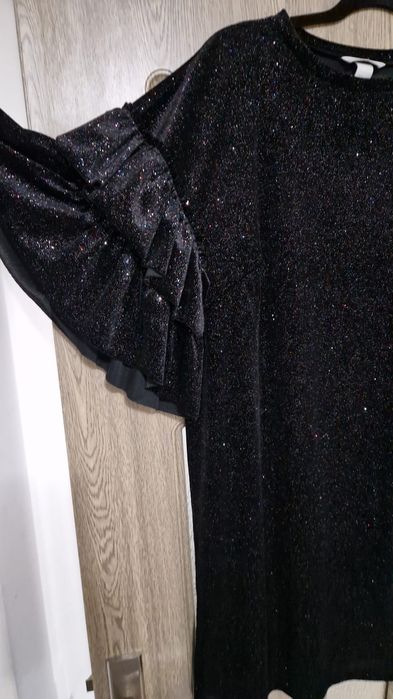 Rochie HM neagra ( sclipici)