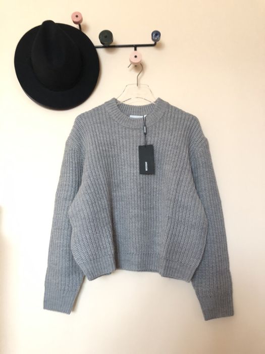 Нови пуловери Weekday, Bik Bok с вълна