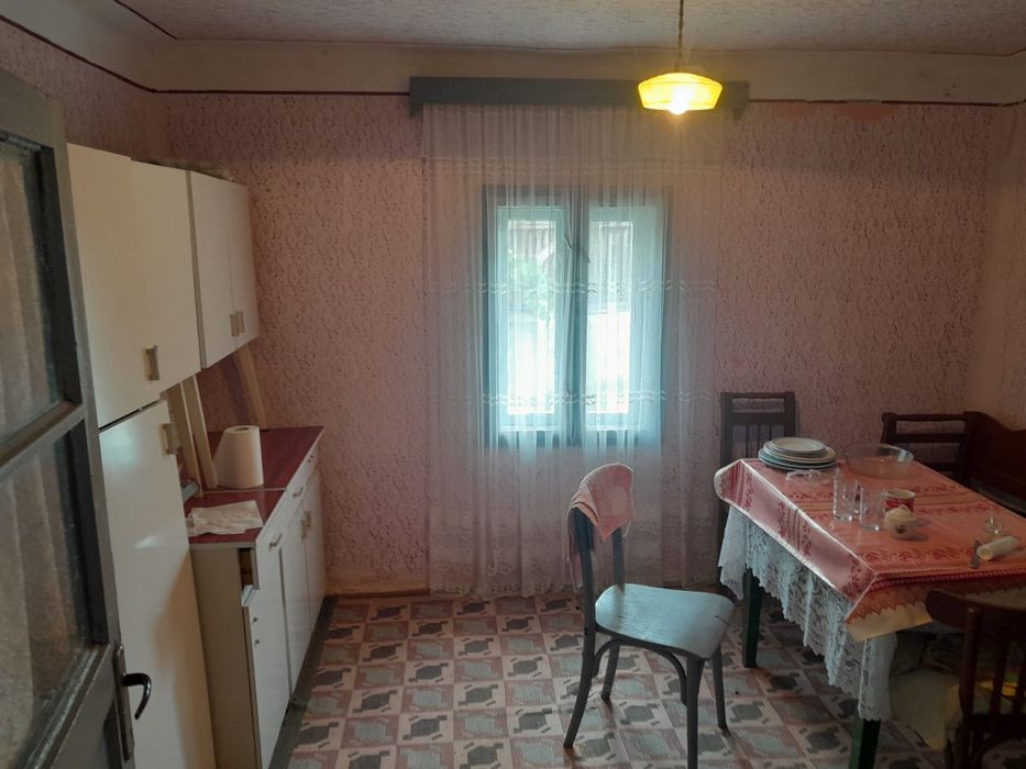 Vând casa în localitatea Mișca