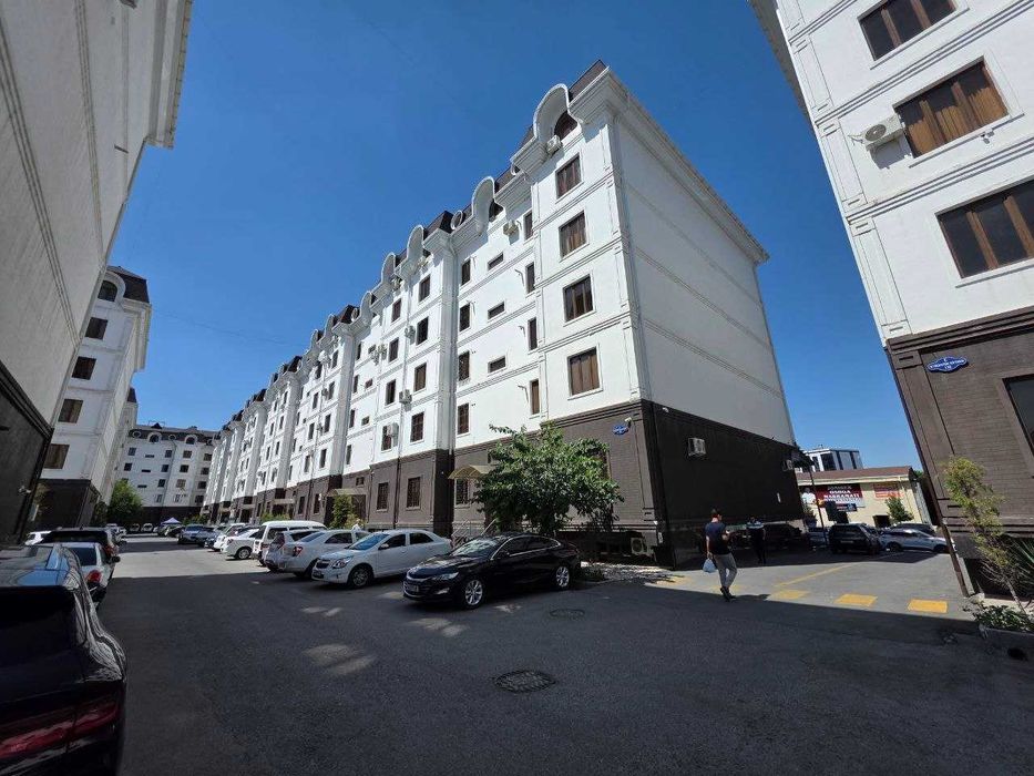 Срочно продается 3х комнатная люкс квартира на 6 этаже, в Самарканде