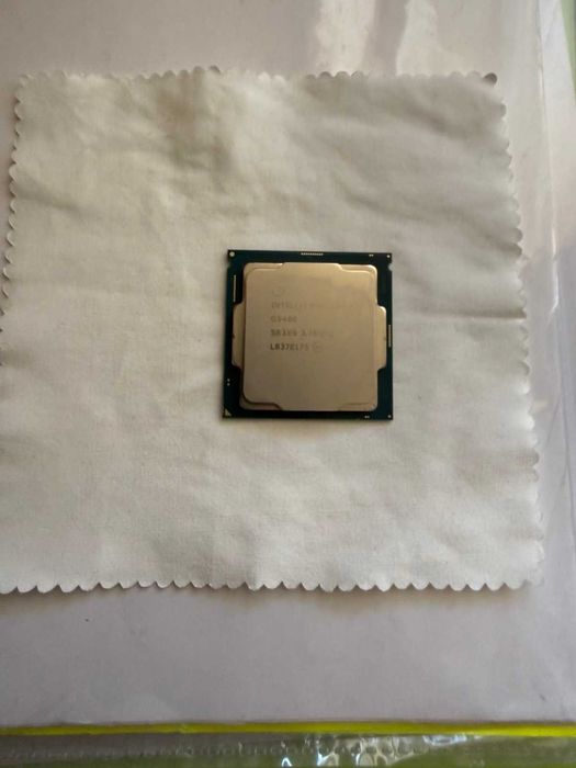 Процесор Intel Pentium Gold G5400  3,70 GHz - LGA1151