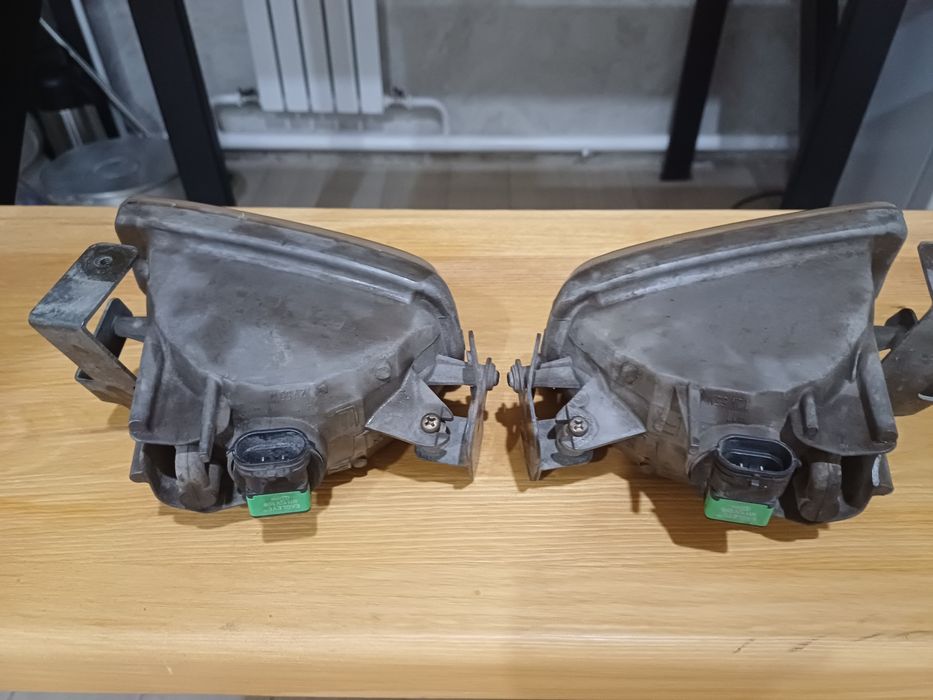 Противотуманки от хонды.