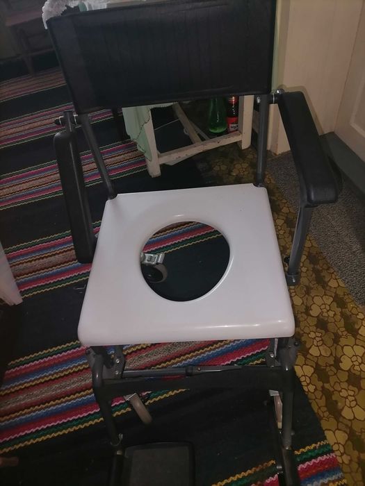 Инвалидна количка