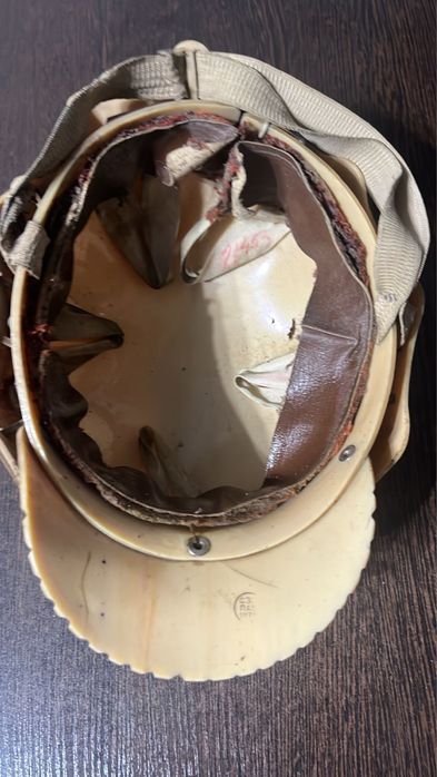 Продам каску шахтерскую СССР 60-70 годов