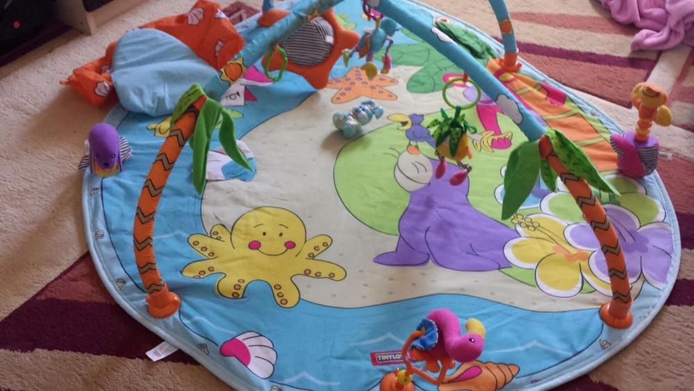 Centru de activitati bebe- Tiny Love - Insula tropicala