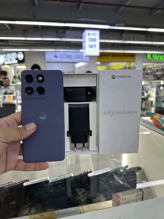 Moto edge 60 fuson как новый