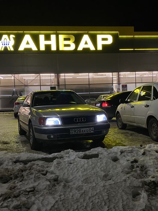 Ауди 100 с4
