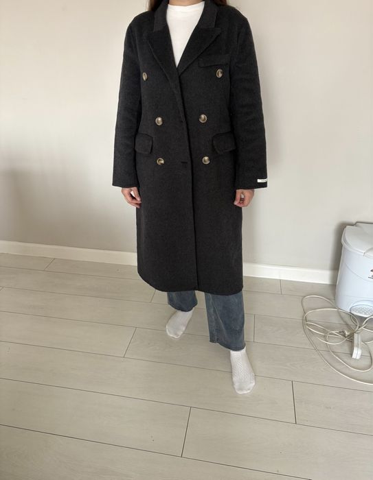 Продам новое пальто