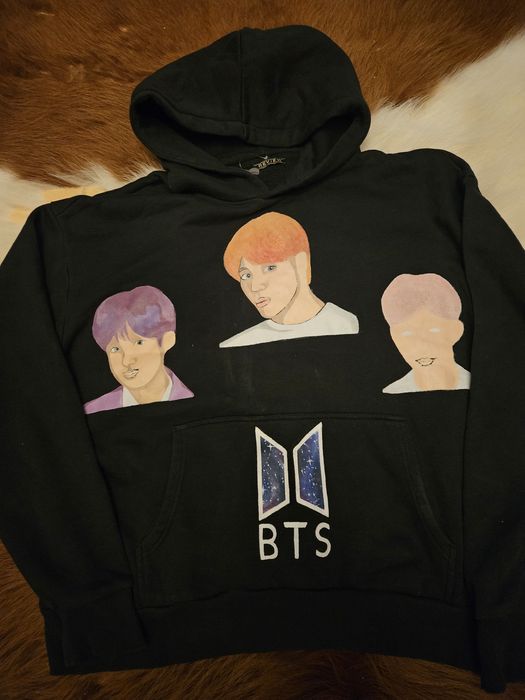 Vand hanorac nou bumbac pictat  fata spate Xl  BTS