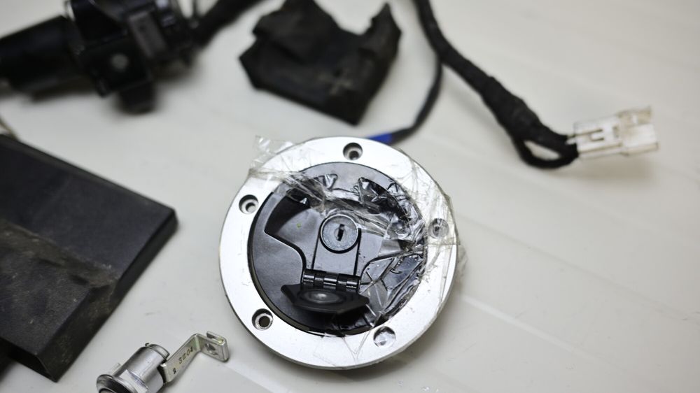 Kawasaki Z1000 R 2014 2020 Set chei ECU contact