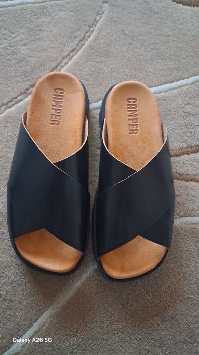 Papuci Camper din piele 39