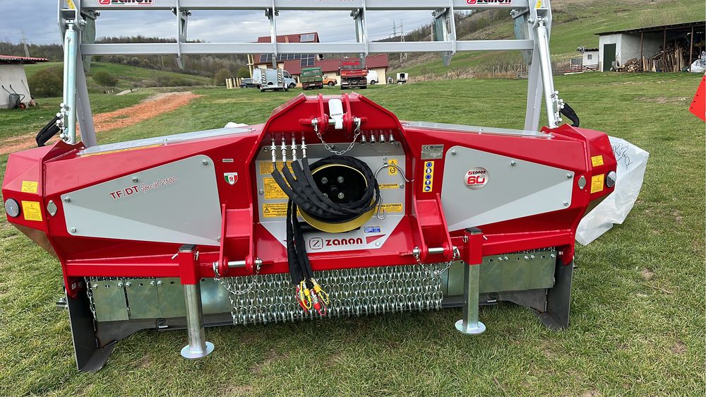 Prestari servicii agricolee cu utilaje profi , Tocat etc