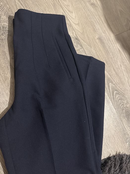 Дамски елегантен панталон Zara