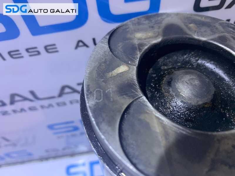 Piston Pistoane Complet cu Biela Mercedes Benz W203 C Class C200 C220 2.2 CDI 2000 - 2007