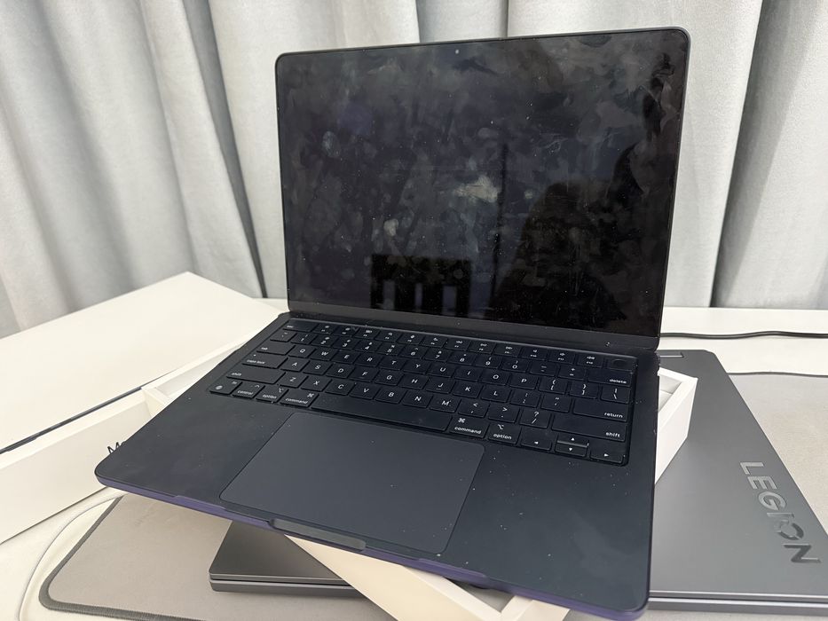 macbook air m2, 256gb