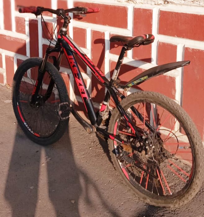 Продам велосипед подростковый на 9-13 лет