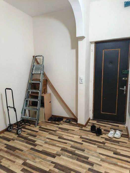 Алокада 3 хона 1 Етаж Арзон Нархга Сотилади !!